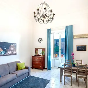 https://casuzzabedda.catania-hotels.net