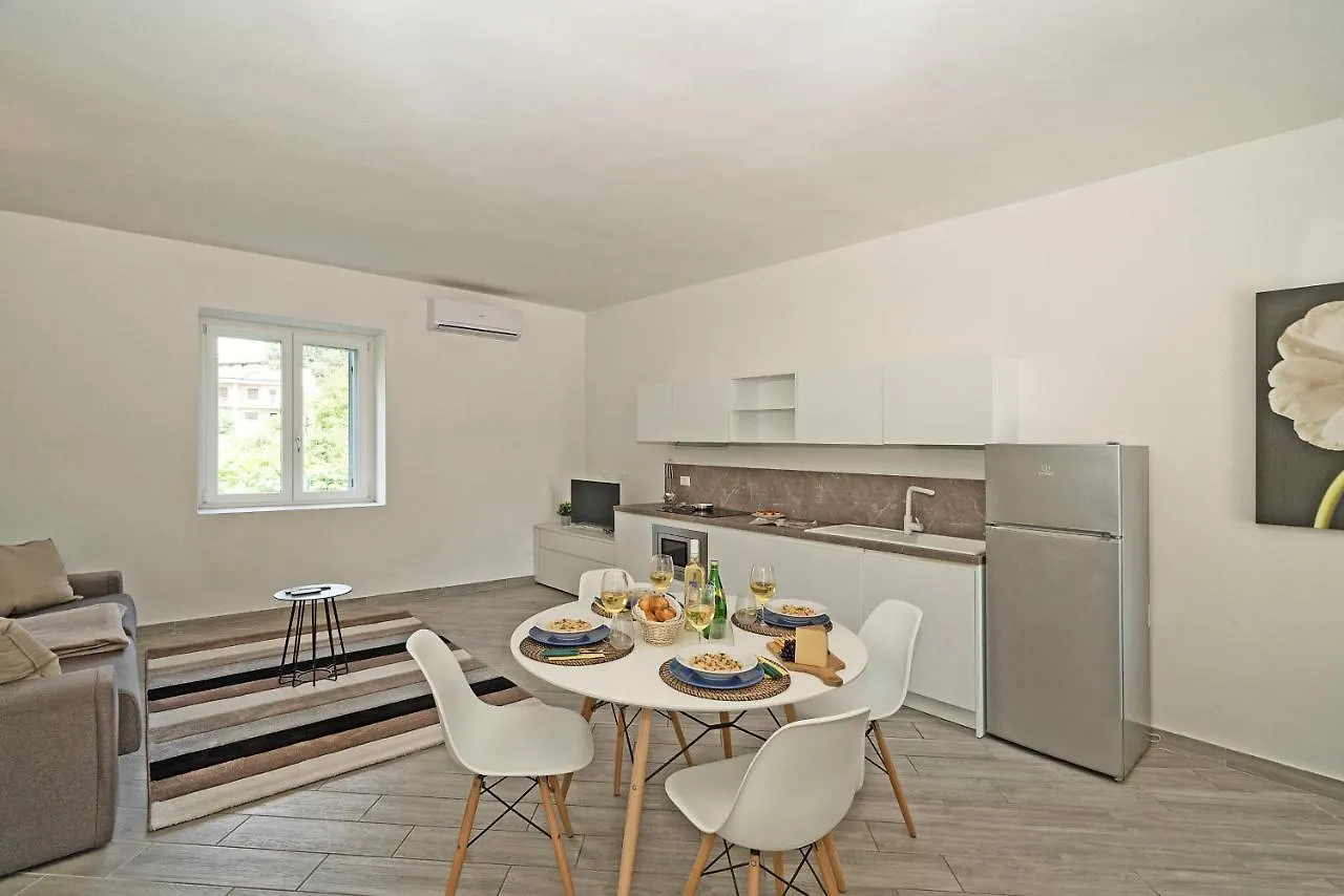 סויאנו דל לאגו San Carlo Borromeo Apartments By Wonderful Italy